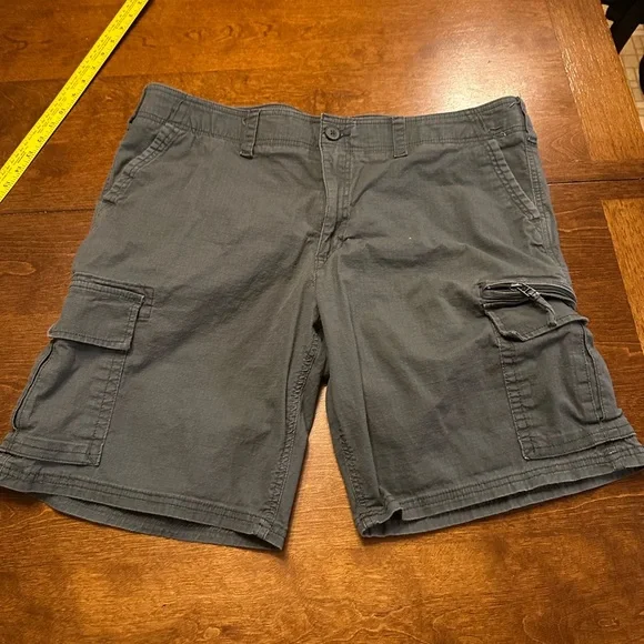 Sonoma Men's Blue Cargo Shorts 40” - Picture 1 of 7